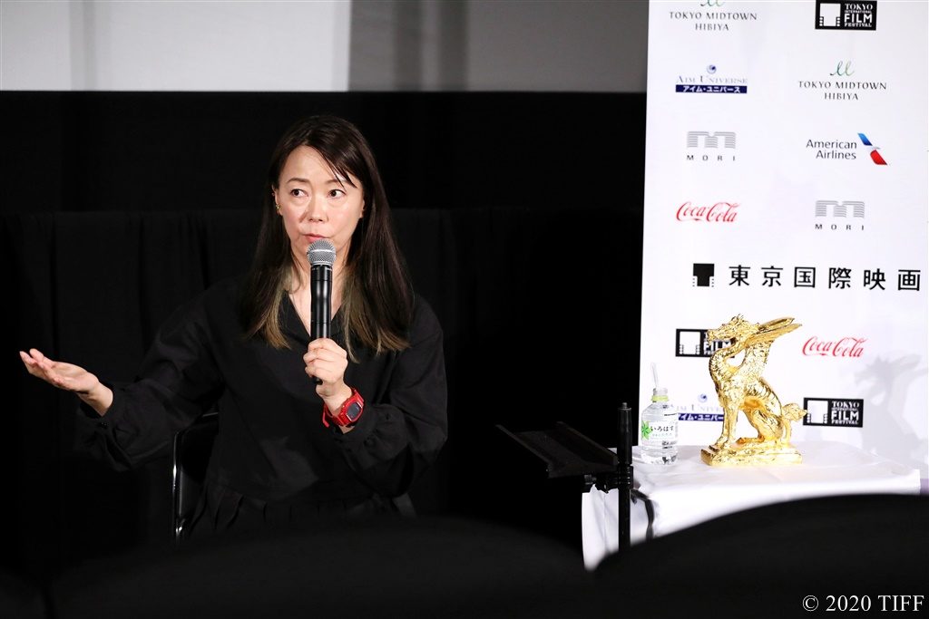 【写真】第33回 東京国際映画祭(TIFF) 受賞者記者会見 (大久明子監督)