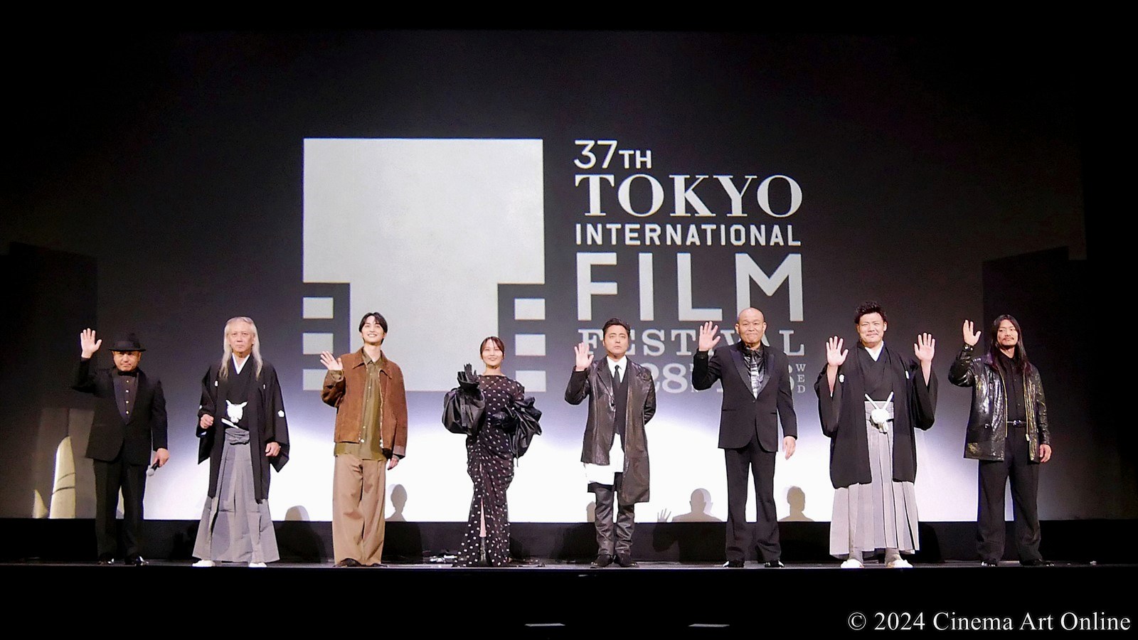 【写真】第37回 東京国際映画祭 (TIFF) オープニングセレモニー (映画『十一人の賊軍』白石和彌監督、山田孝之、鞘師里保、千原せいじ、一ノ瀬颯、野村周平、小柳亮太、本山力)