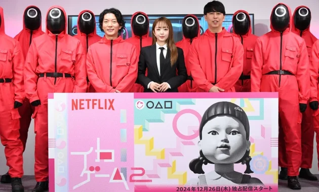 【写真】Netflixシリーズ「イカゲーム」シーズン2 ピンクガード日本出陣式イベント ニューヨーク(屋敷裕政、嶋佐和也)、大木美里亜／ピンクガード