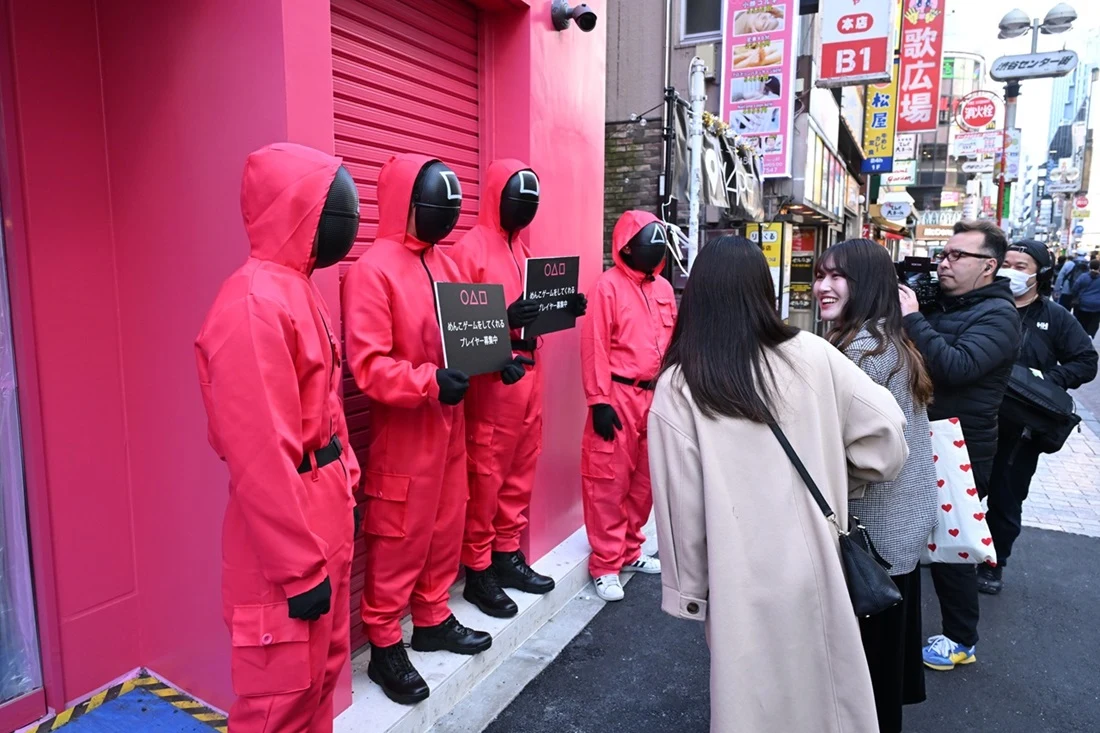 【写真】Netflixシリーズ「イカゲーム」シーズン2 ピンクガード日本出陣式イベント (ピンクガード@渋谷)