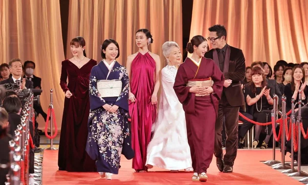 【写真】第48回 日本アカデミー賞 授賞式 優秀主演女優賞 レッドカーペット (石原さとみ、上白石萌音、河合優実、草笛光子、満島ひかり)