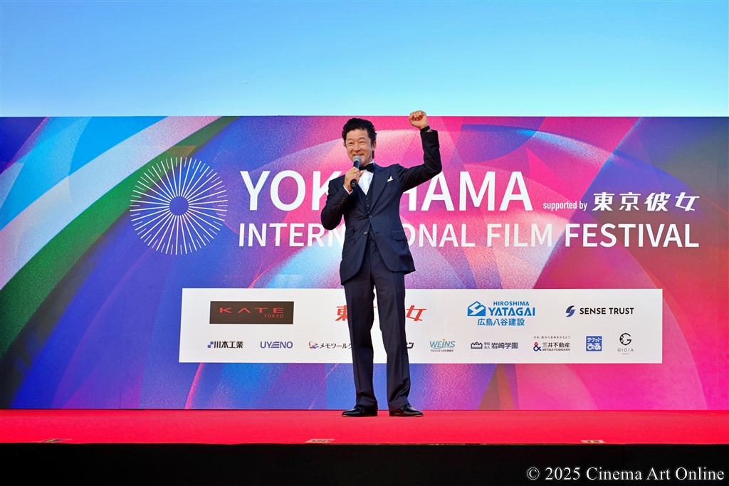 【画像】第3回 横浜国際映画祭 レッドカーペット アンバサダー (浅野忠信)