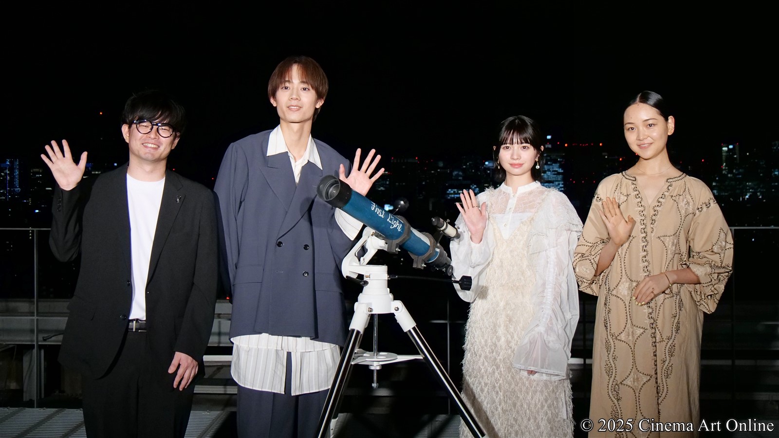 【写真】映画『この夏の星を見る』星空観測会イベント (桜田ひより、水沢林太郎、中野有紗、山元環監督)