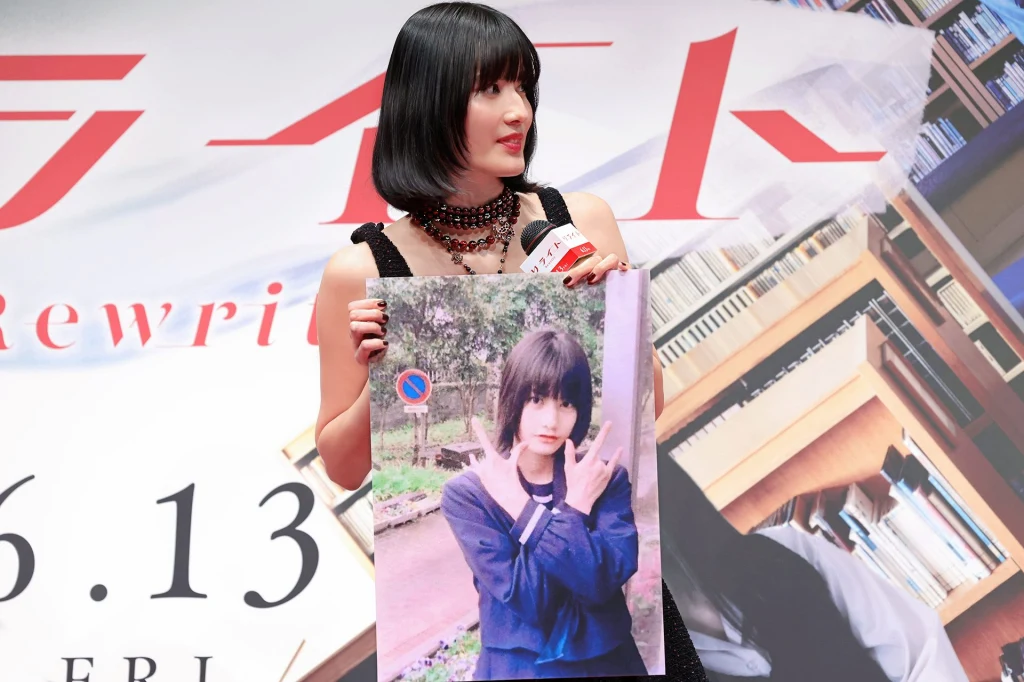 【写真】映画『リライト』完成披露試写会 舞台挨拶 (橋本 愛)