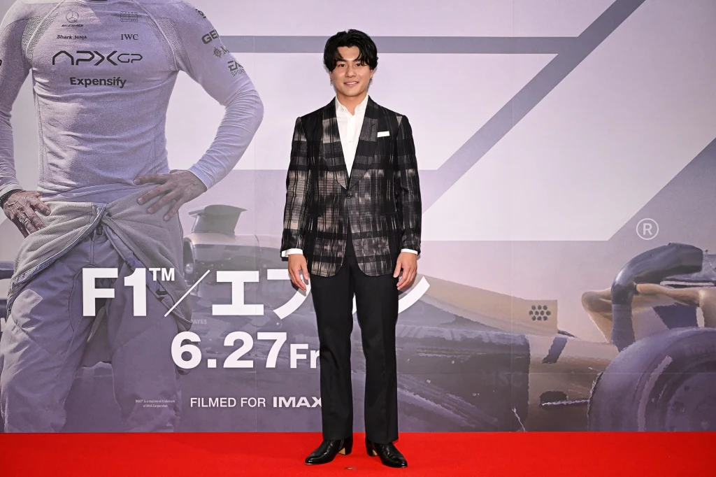 【写真】映画『F1®／エフワン』ジャパンプレミアレッドカーペット(森本慎太郎/SixTONES)