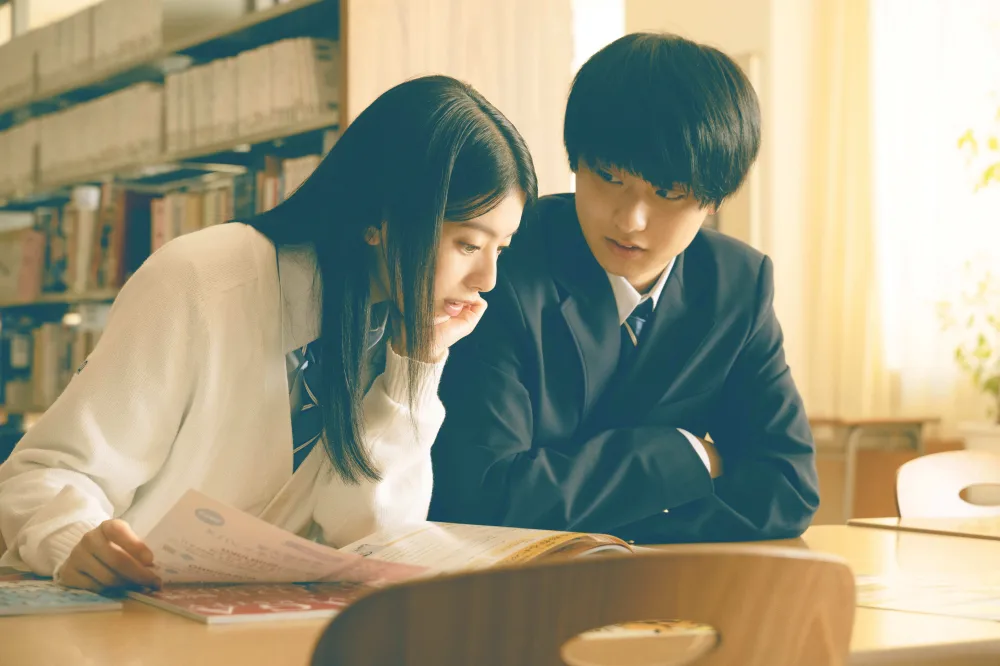 【画像】映画『か「」く「」し「」ご「」と「』場面カット1