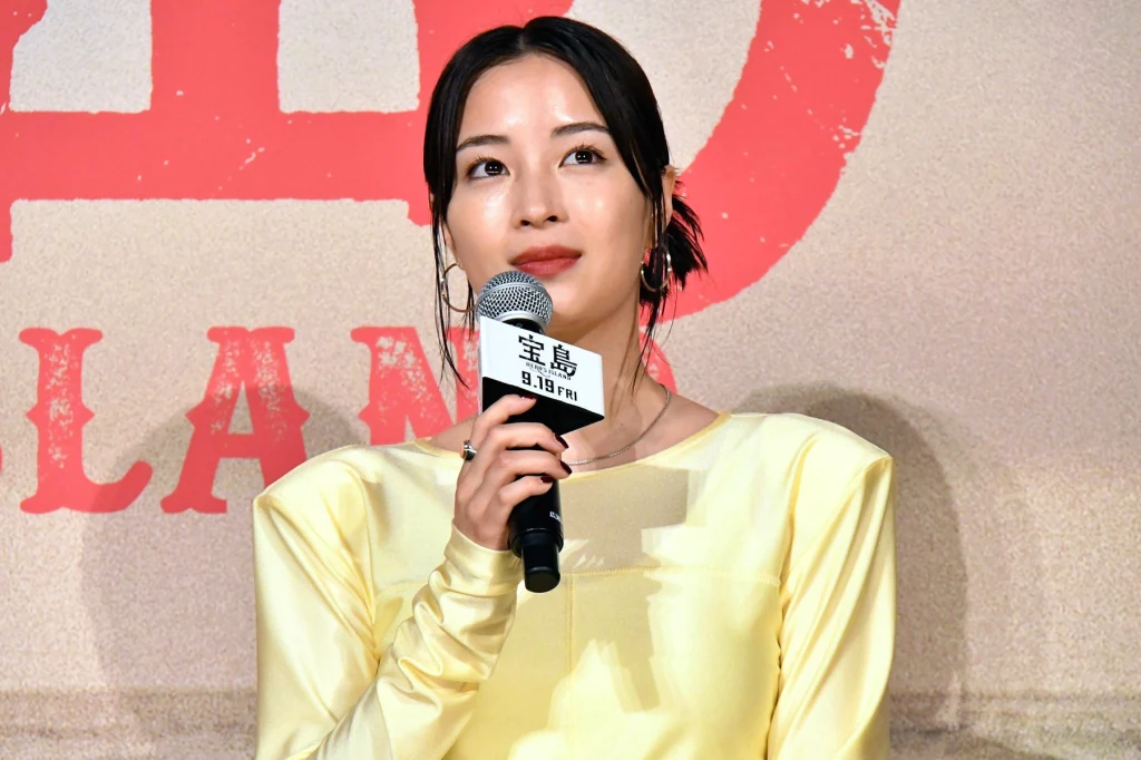 【写真】映画『宝島』完成披報告会見 (広瀬すず)