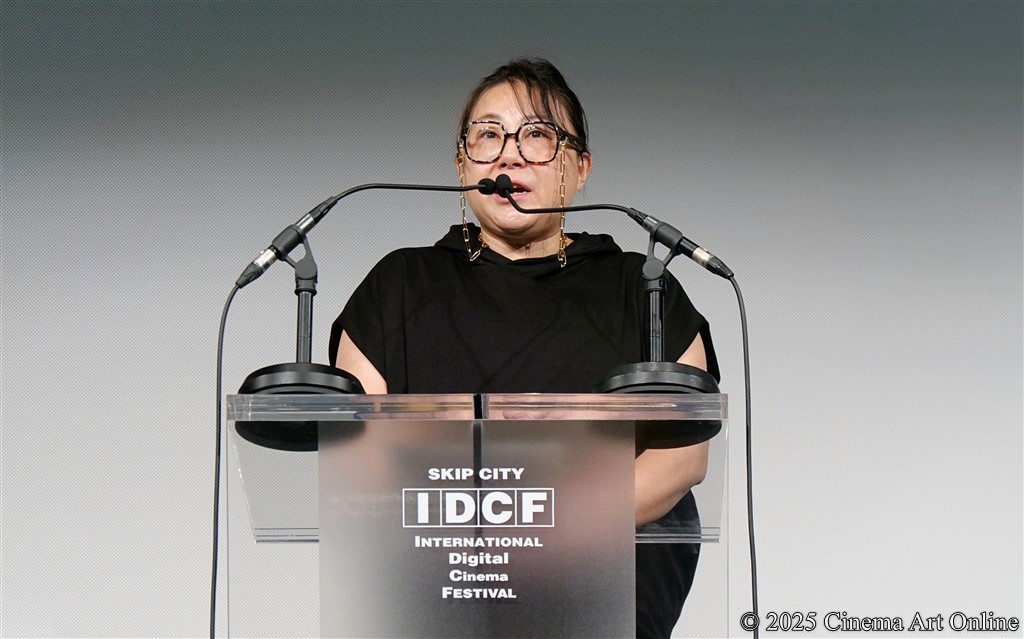 【写真】SKIPシティ国際Dシネマ映画祭2025 クロージング・セレモニー コンペティション部門 SKIPシティアワード 講評 (水野詠子審査員)