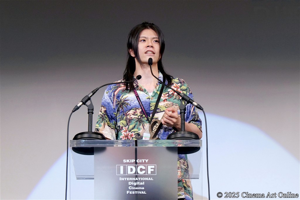 【写真】SKIPシティ国際Dシネマ映画祭2025 クロージング・セレモニー コンペティション部門 最優秀作品賞受賞者コメント (茂木毅流監督)