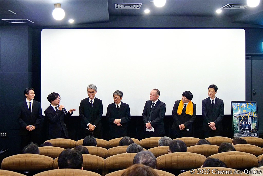 【写真】映画『ひみつきちのつくりかた』公開記念舞台挨拶 (廣末哲万、佐藤貢三、藤田健彦、もりたかお、白畑真逸、板橋知也監督、恵水流生プロデューサー)
