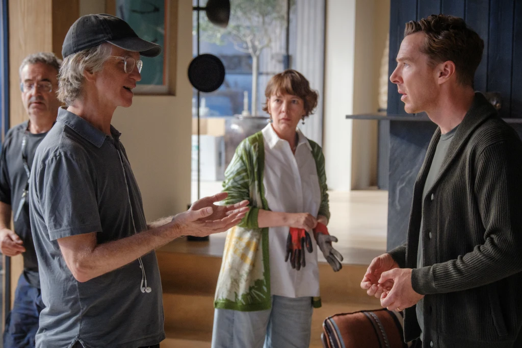 【写真】映画『ローズ家~崖っぷちの夫婦~』メイキングカット ジェイ・ローチ監督 (Jay Roach)