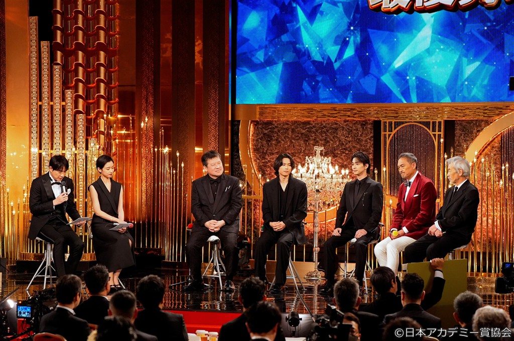 【写真】第49回 日本アカデミー賞 授賞式 優秀助演男優賞 (佐藤二朗、田中泯、松村北斗、横浜流星、渡辺謙/司会:羽鳥慎一、河合優実)