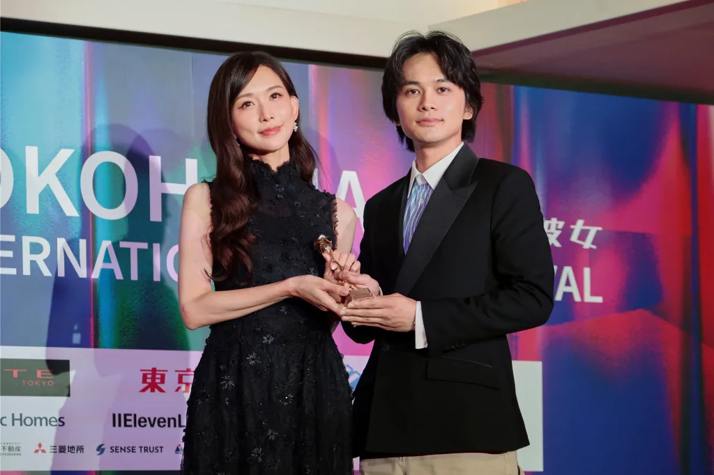 【写真】第4回 横浜国際映画祭 船上パーティー (リン・チーリン、北村匠海／最優秀男優賞)