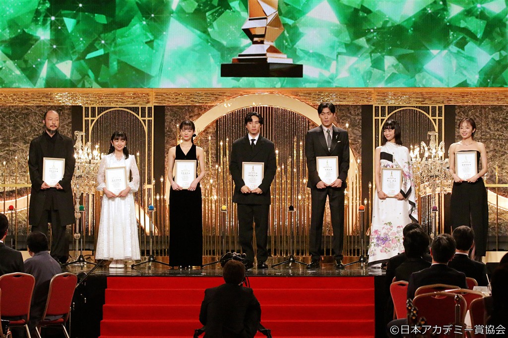 【写真】第49回 日本アカデミー賞 授賞式 新人俳優賞 (河内大和、白山乃愛、中島瑠菜、坂東龍汰、松谷鷹也、見上愛、森田望智)