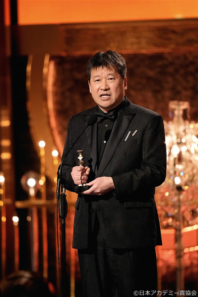 【写真】第49回 日本アカデミー賞 授賞式 最優秀助演男優賞 (佐藤二朗)
