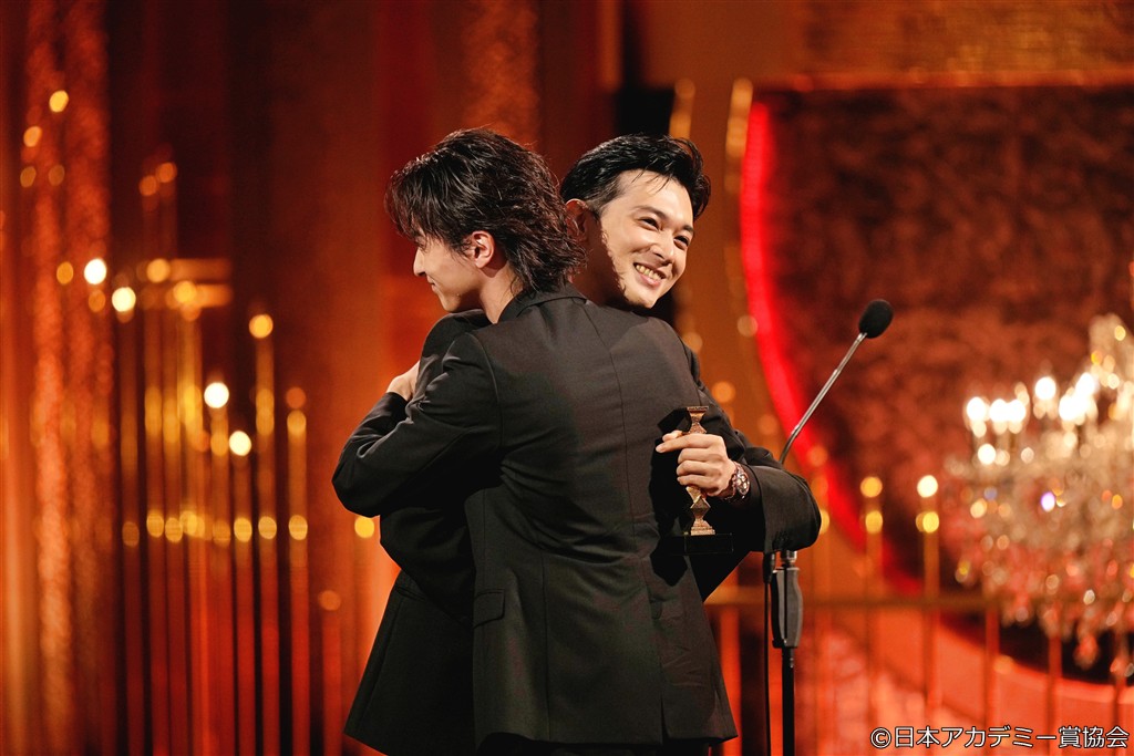 【写真】第49回 日本アカデミー賞 授賞式 最優秀主演男優賞 (吉沢亮、横浜流星)