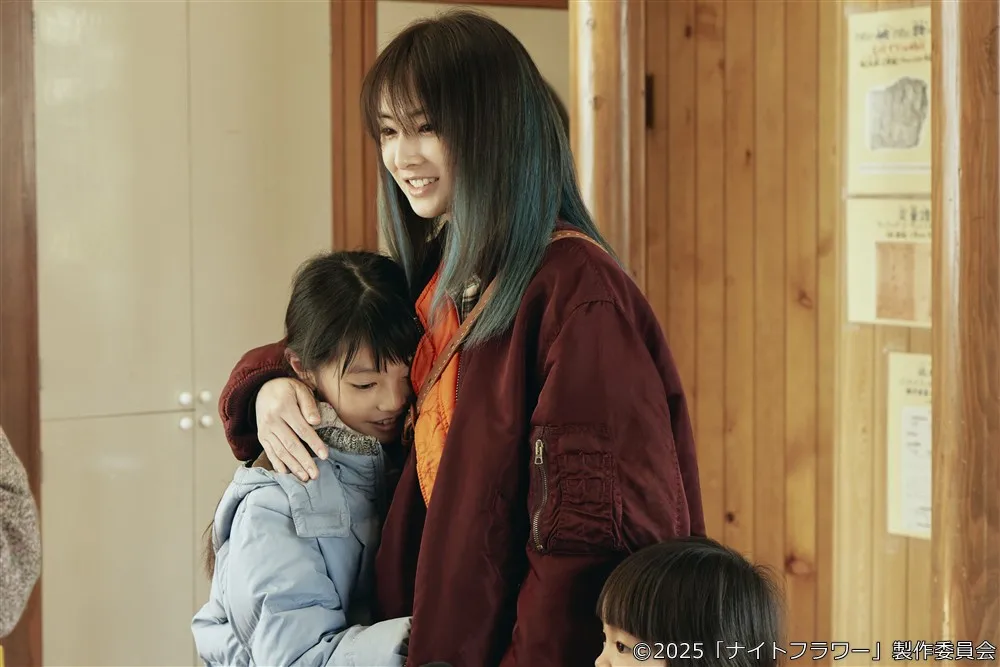 【画像』映画『ナイトフラワー』メインカット